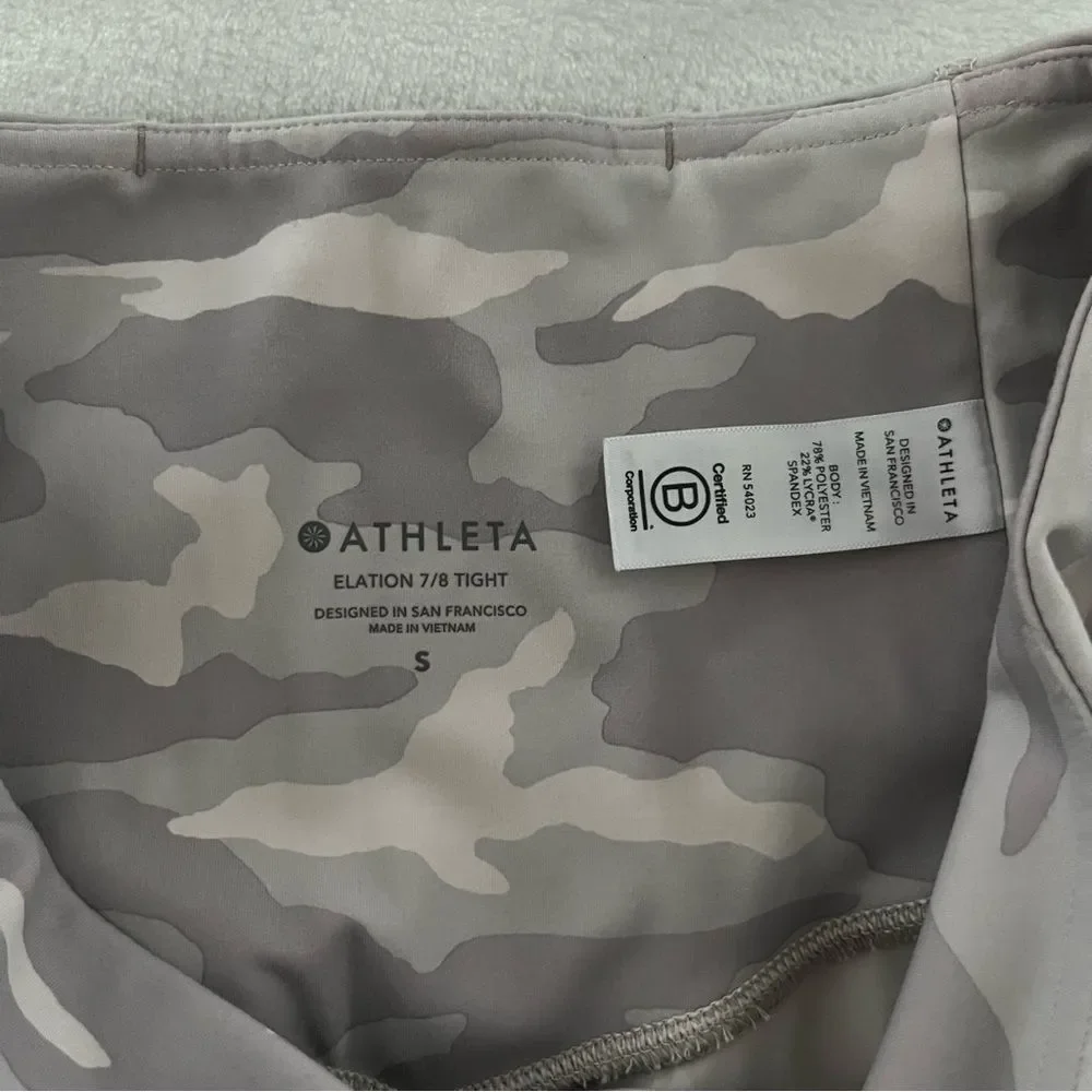 Athleta Ultra High Rise Elation Camo 7/8 Leggings in Taupe, Size S NWOT